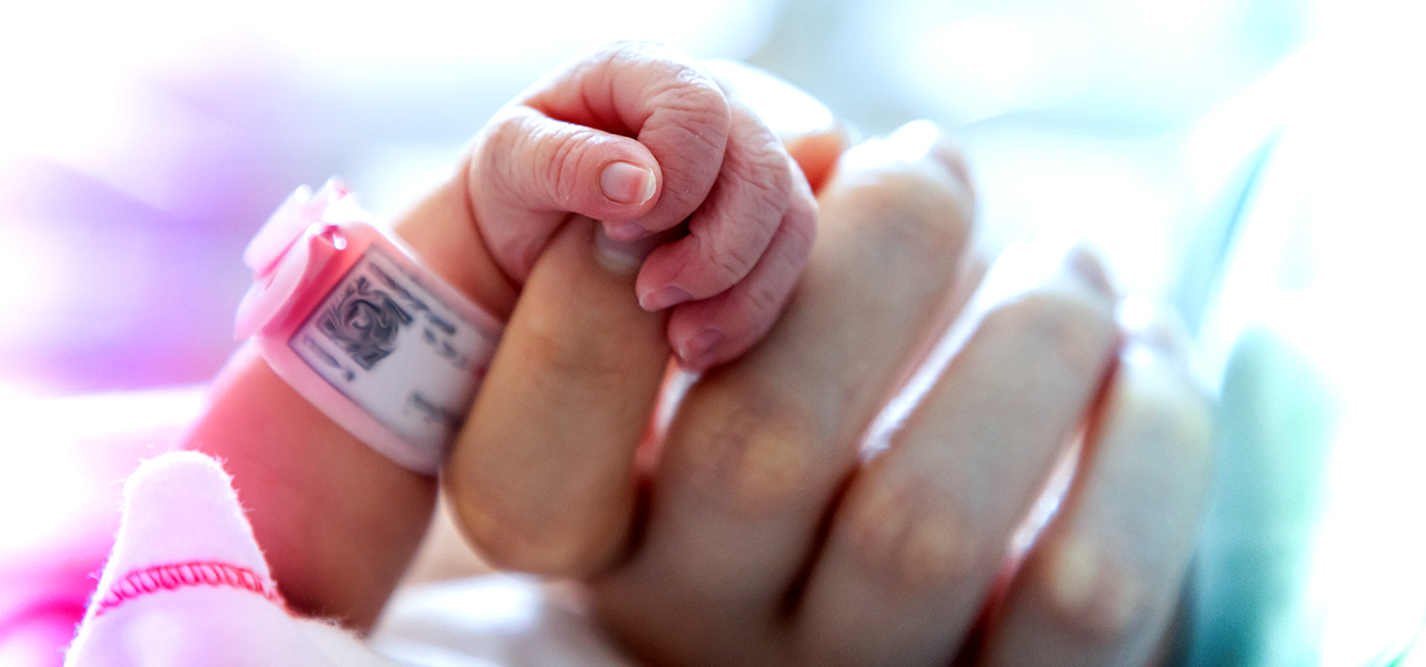 New,Born,Baby,Hand,Hold,Mum,Index,Finger.,Concept,:
